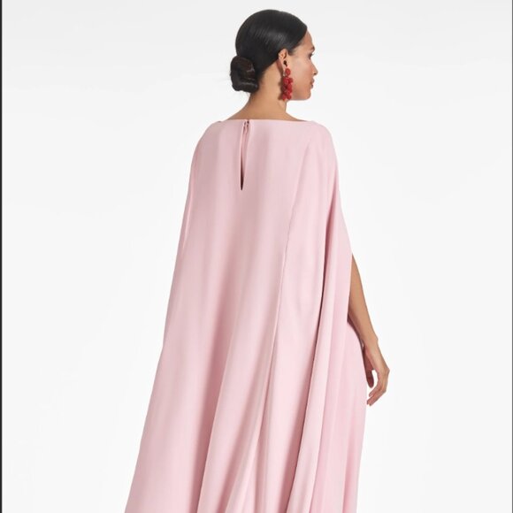 Sachin & Babi Vittoria Gown - Morganite/Ruby Embroidered Floral Gown with cape - Picture 5 of 11